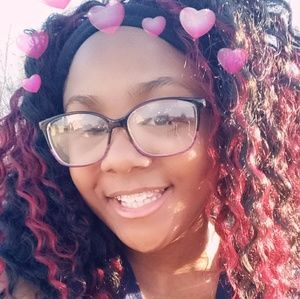 Meet your Posher, Yasmeene